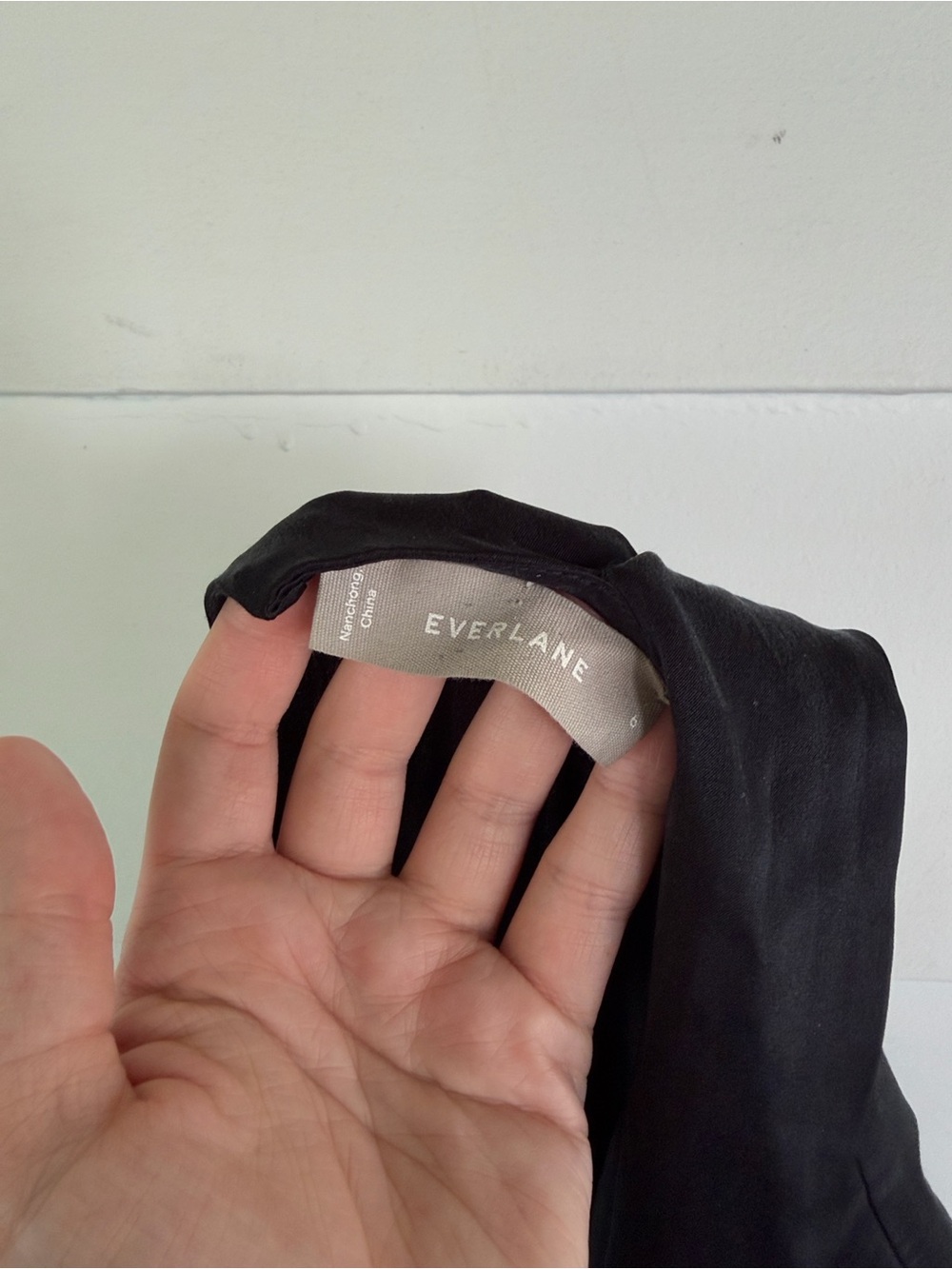 Everlane The Clean Silk Neck Tie Blouse - Picture 6 of 6